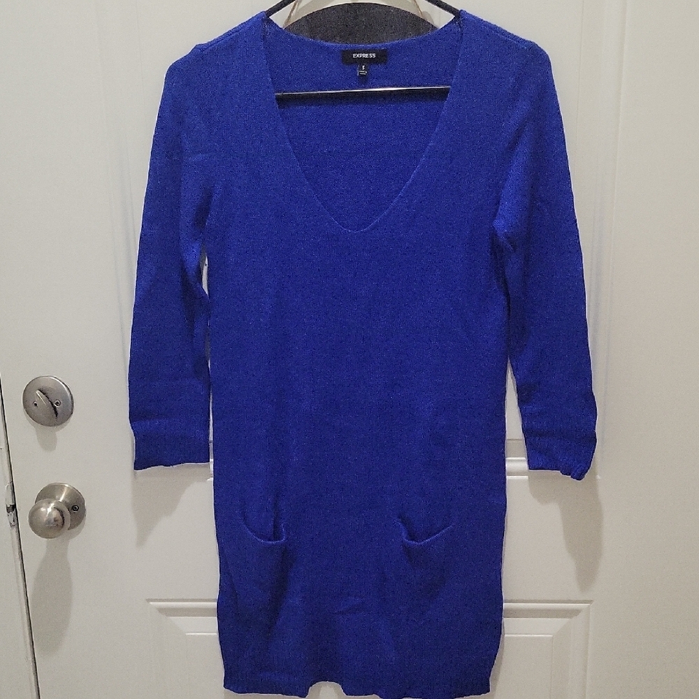 Express Blue V-Neck 3/4 Sleeve Sweater Dress Size Small